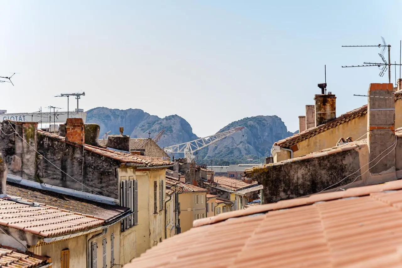 Loft En Ville - Duplex Terrasse Coeur Historique Avec Vue Degagee & Parking Souterrain Offert La Ciotat