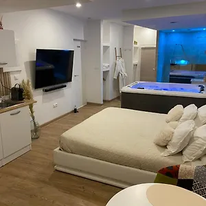 Superbe Avec Patio Et Sauna La Ciotat
