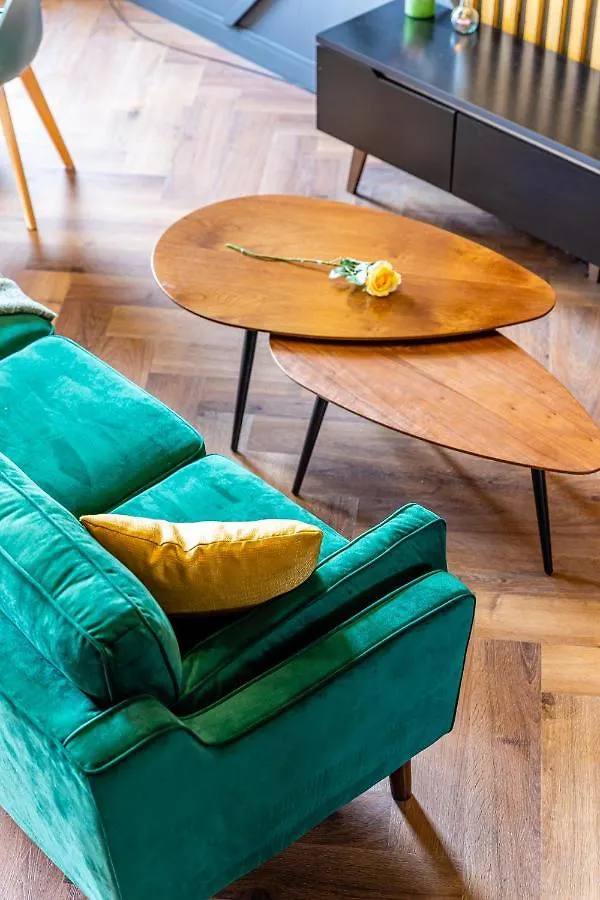 Loft En Ville - Duplex Terrasse Coeur Historique Avec Vue Degagee & Parking Souterrain Offert La Ciotat Apartment